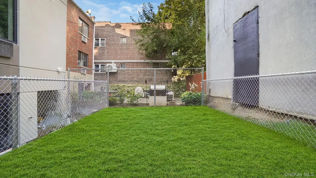 3530 Willett Avenue Bronx NY 10467