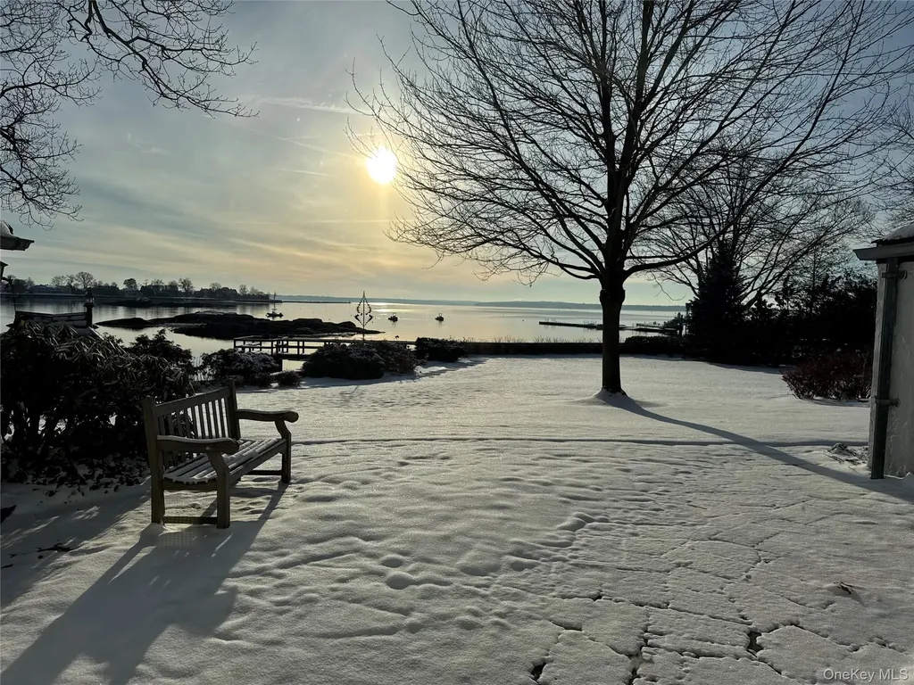 3 Cedar Island Larchmont NY 10538
