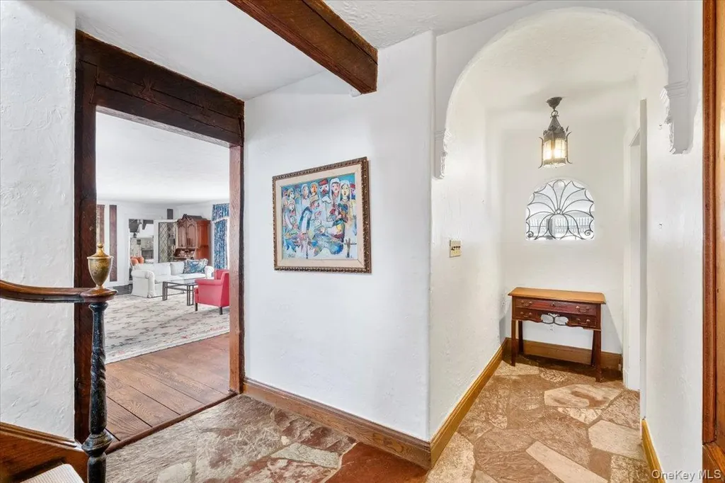 3 Cedar Island Larchmont NY 10538