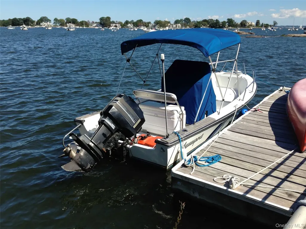 3 Cedar Island Larchmont NY 10538