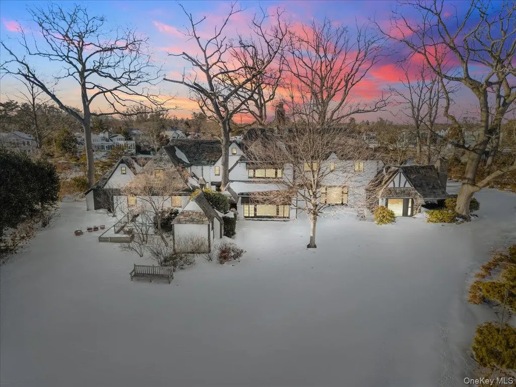 3 Cedar Island Larchmont NY 10538