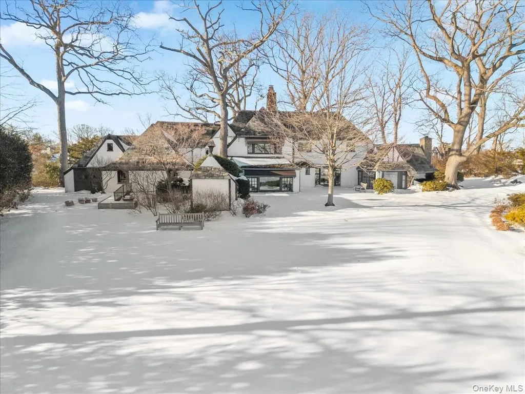 3 Cedar Island Larchmont NY 10538