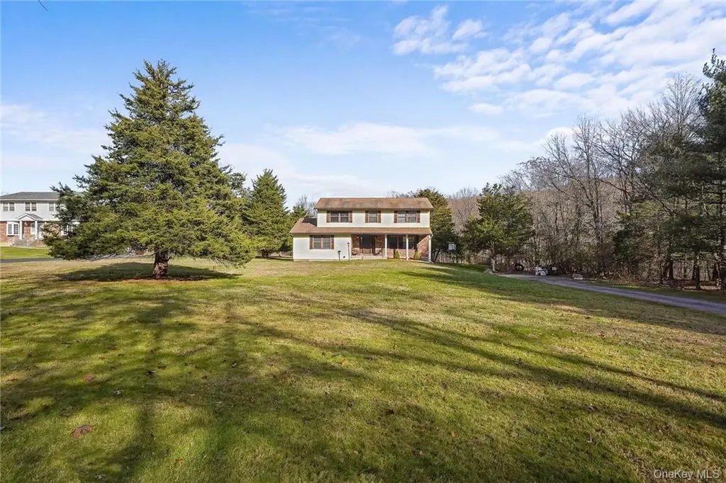 94 Peddler Hill Road Monroe NY 10950
