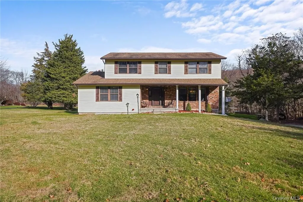 94 Peddler Hill Road Monroe NY 10950