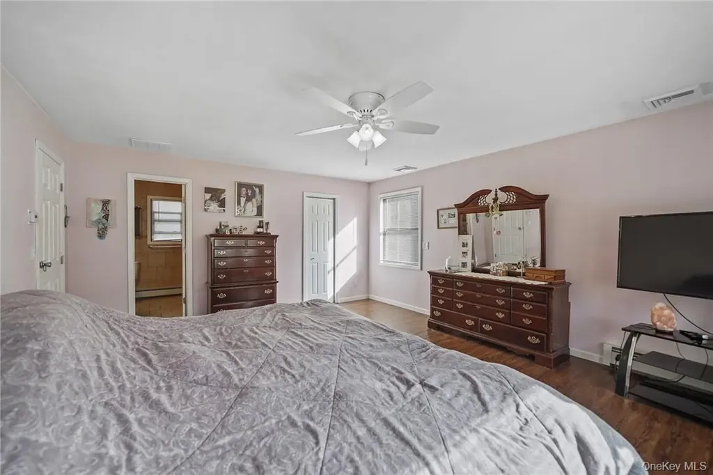 94 Peddler Hill Road Monroe NY 10950