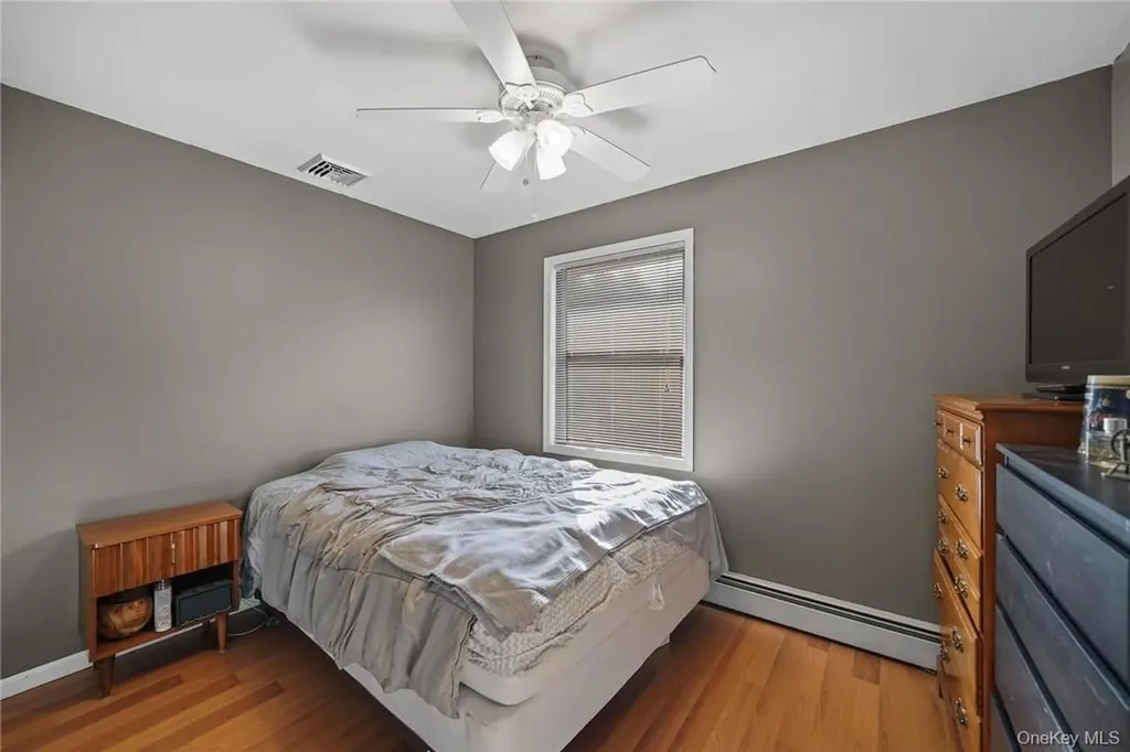 94 Peddler Hill Road Monroe NY 10950