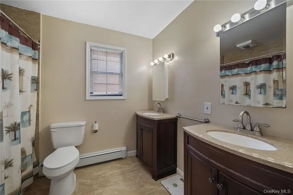 94 Peddler Hill Road Monroe NY 10950