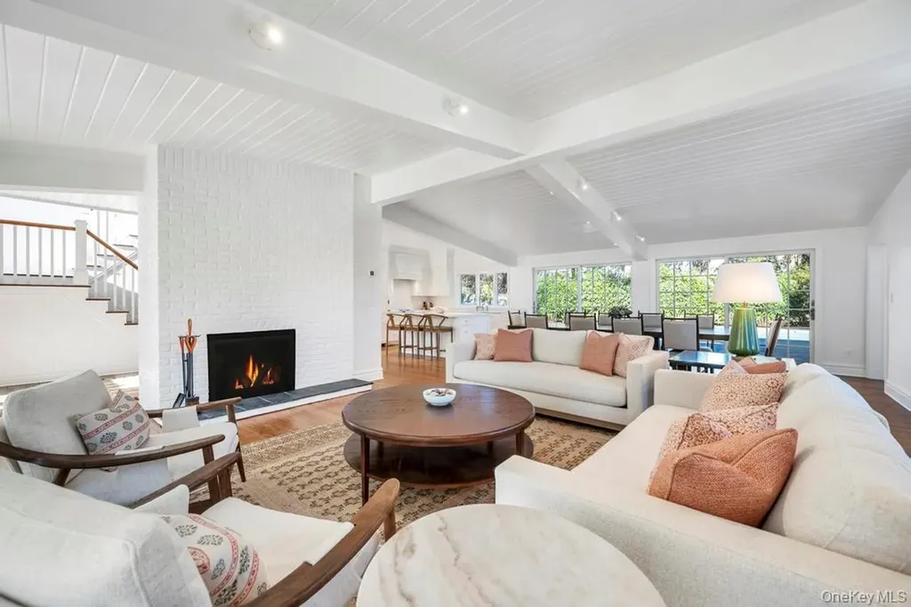 1 Cooper Lane Quogue NY 11959