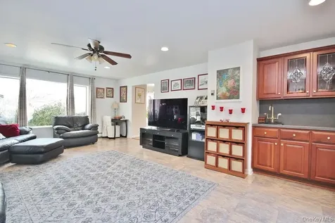2597 Quaker Church Road Yorktown Heights NY 10598