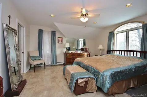 2597 Quaker Church Road Yorktown Heights NY 10598