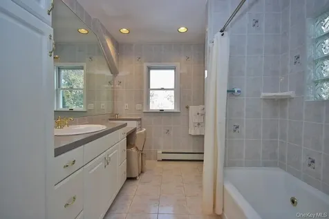 2597 Quaker Church Road Yorktown Heights NY 10598