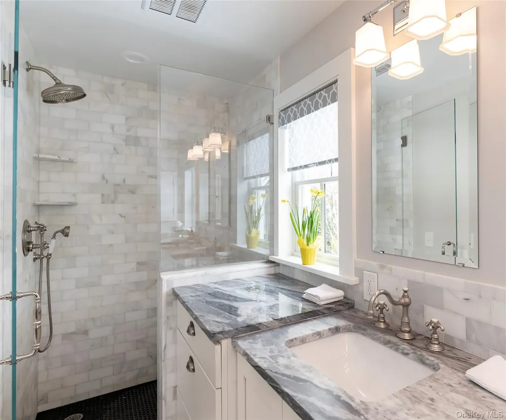32 Tallman Avenue Nyack NY 10960