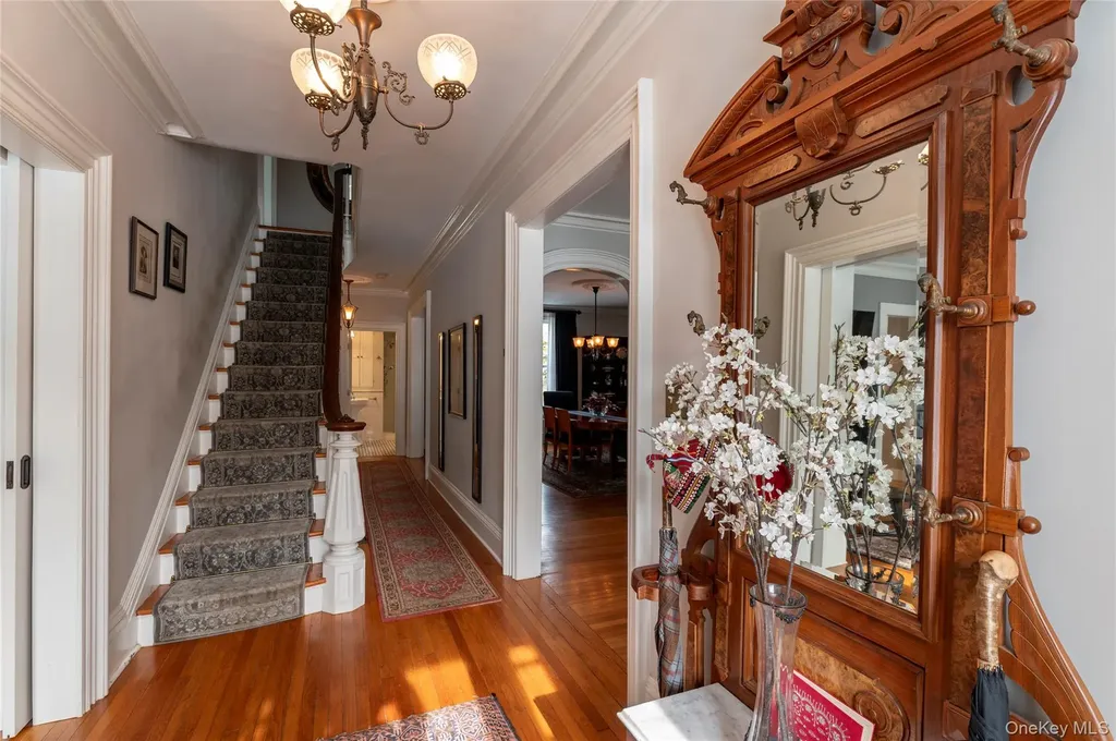 32 Tallman Avenue Nyack NY 10960