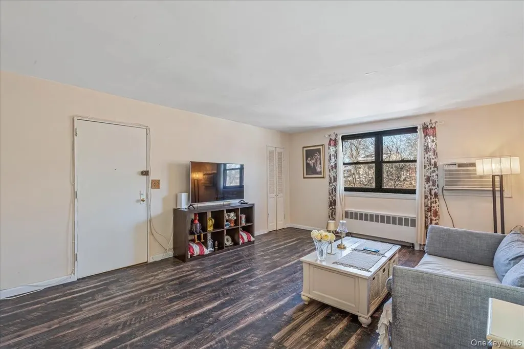 242-68 Horace Harding Expressway Douglaston NY 11362