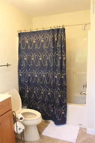 12 Neveles Pride Court Pine Bush NY 12566