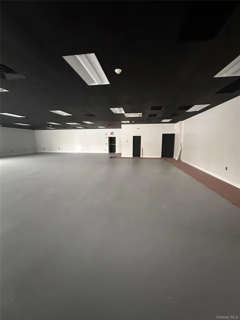 611 Arlington Turnpike Poughkeepsie NY 12603
