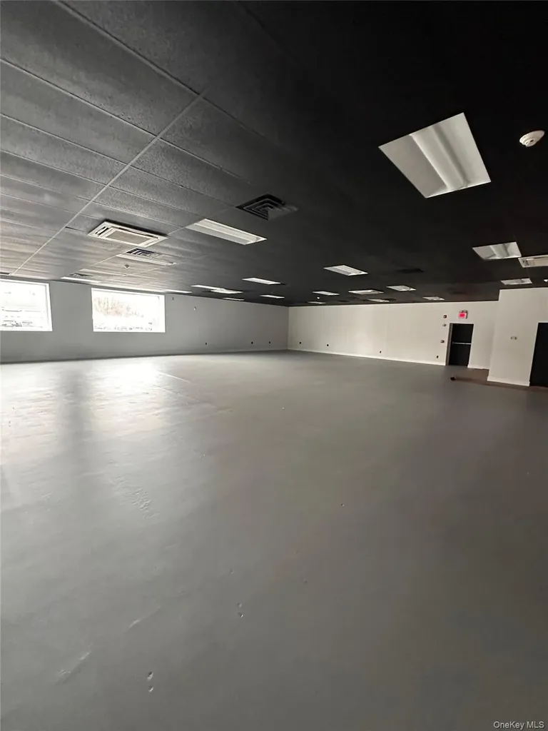 611 Arlington Turnpike Poughkeepsie NY 12603