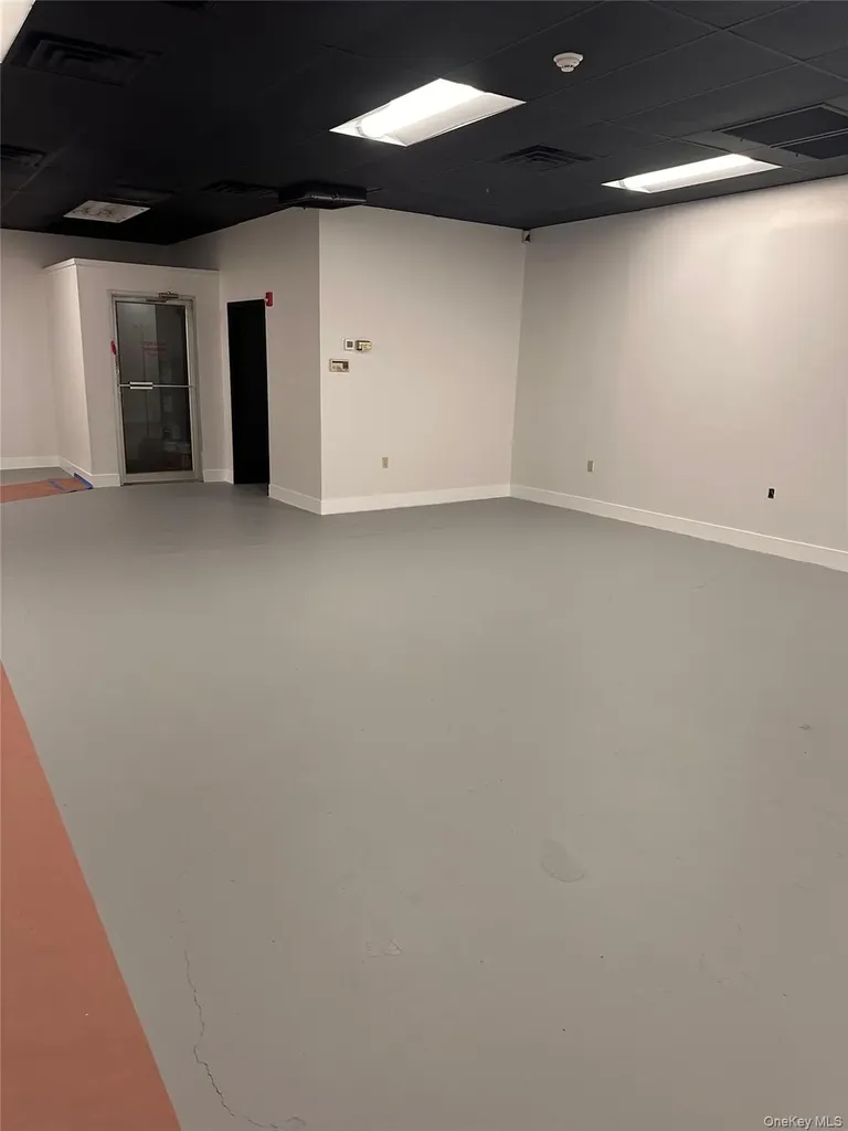 611 Arlington Turnpike Poughkeepsie NY 12603