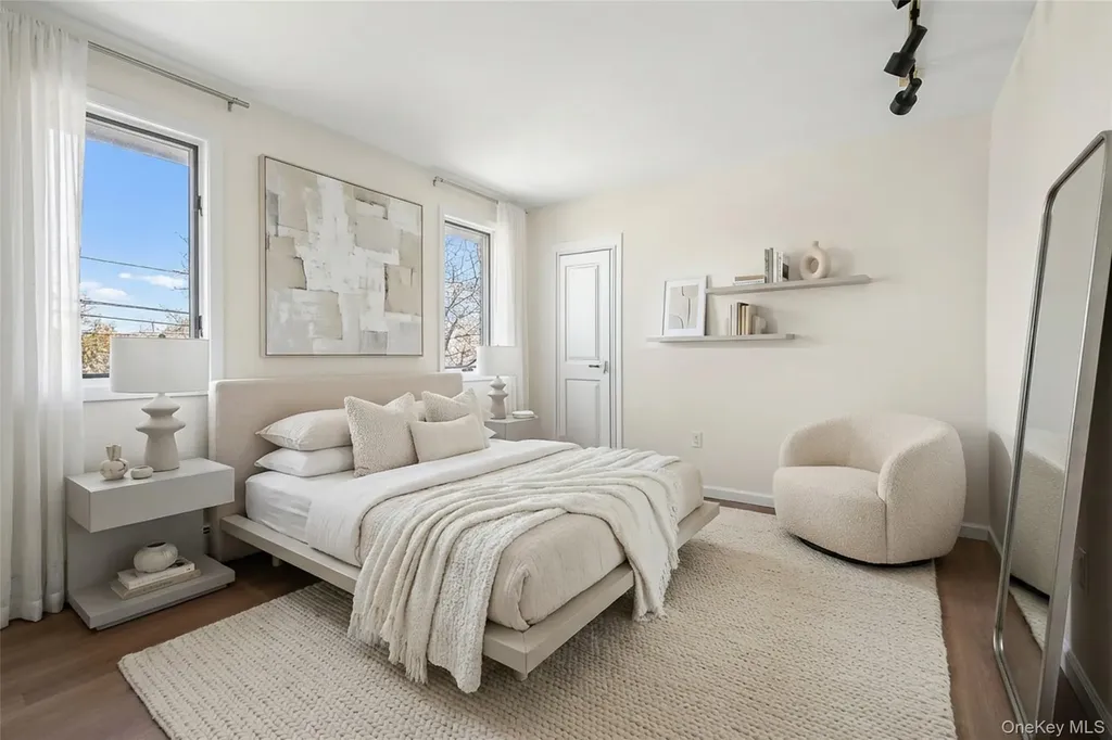 130 Gordon Place Freeport NY 11520