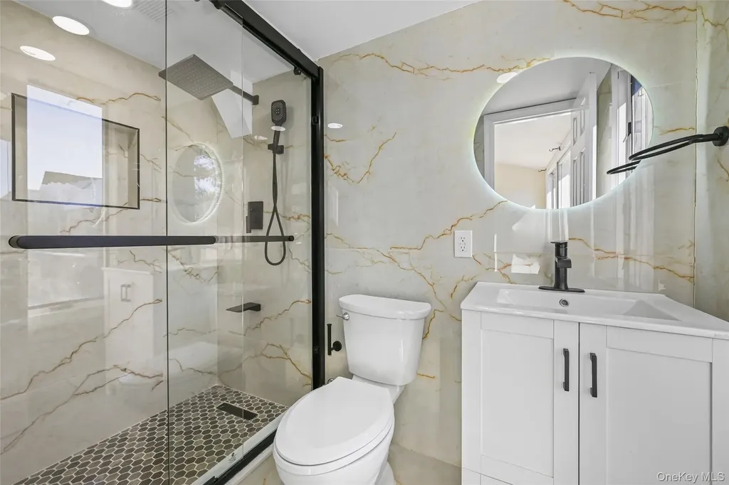 130 Gordon Place Freeport NY 11520