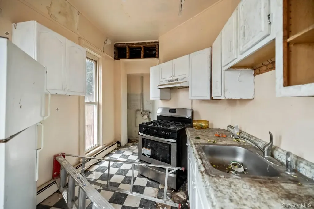 64 White Avenue Nyack NY 10960