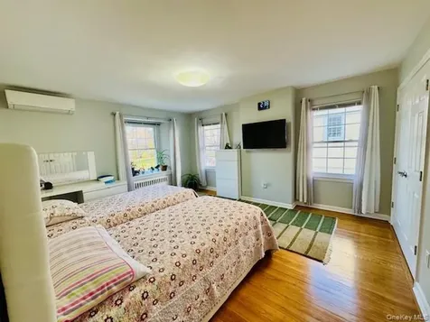 186-22 Avon Road Jamaica Estates NY 11432
