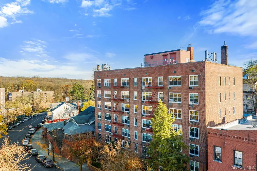 5730 Mosholu Avenue Bronx NY 10471