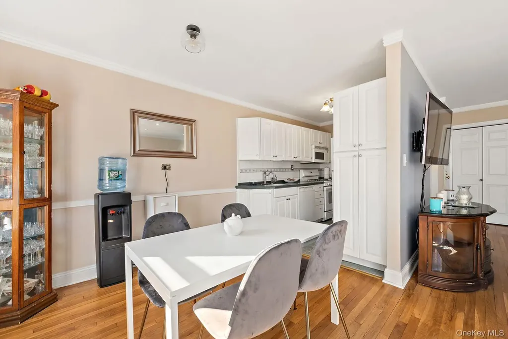 5730 Mosholu Avenue Bronx NY 10471