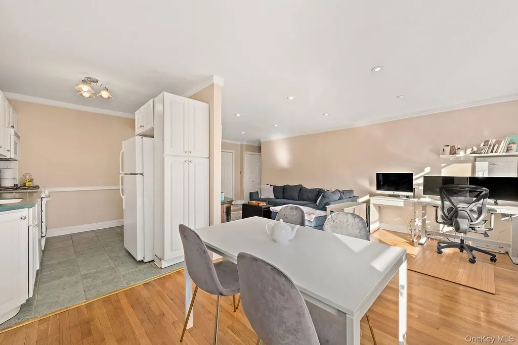 5730 Mosholu Avenue Bronx NY 10471