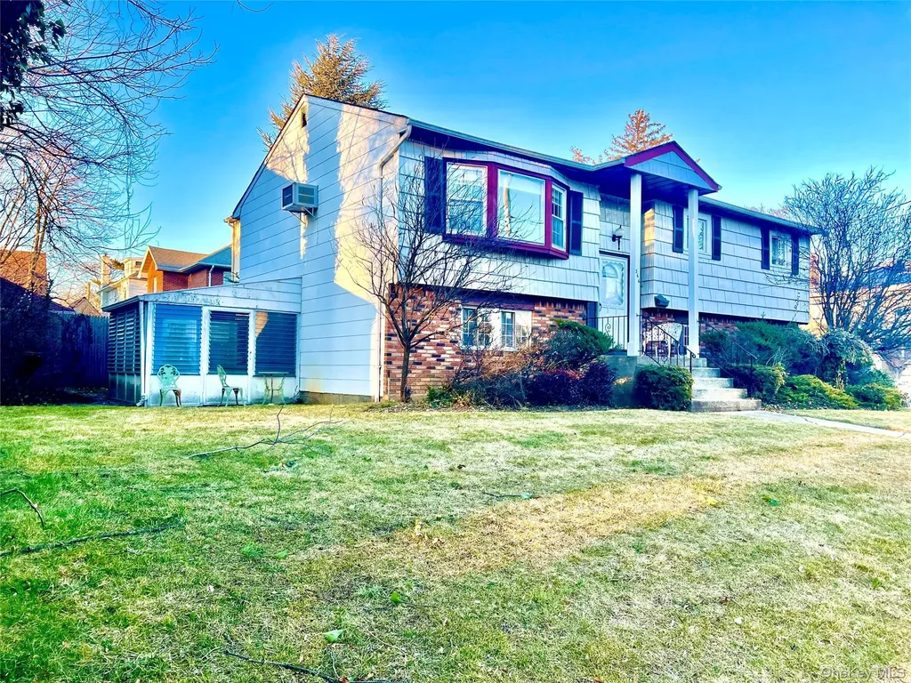 366 Carvel Avenue Cedarhurst NY 11516