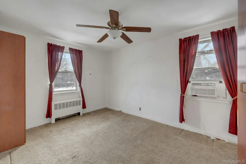 4 Bryant Crescent White Plains NY 10605