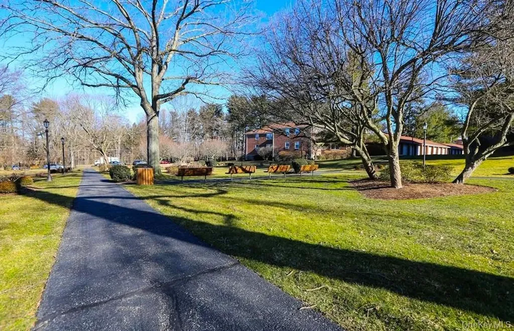 4 Bryant Crescent White Plains NY 10605