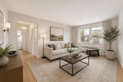 4 Bryant Crescent White Plains NY 10605