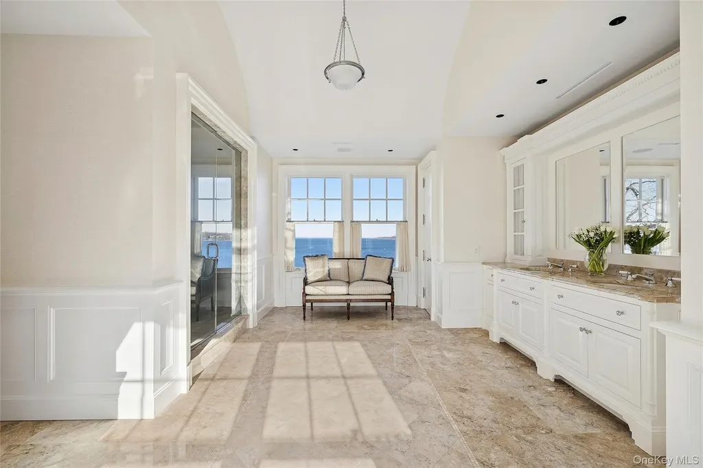 30 Forest Drive Sands Point NY 11050