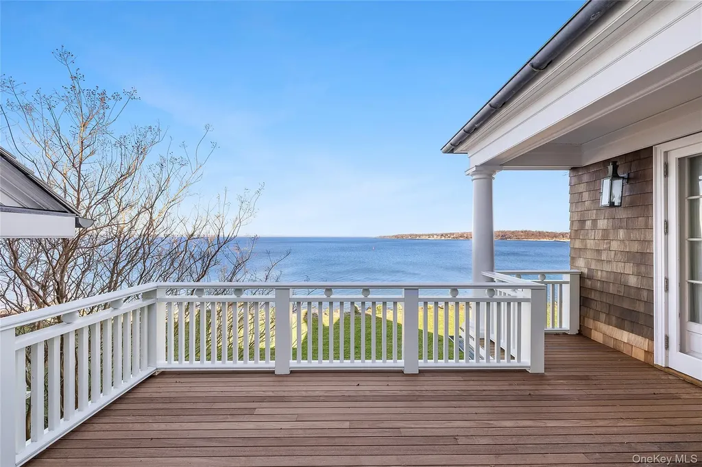 30 Forest Drive Sands Point NY 11050