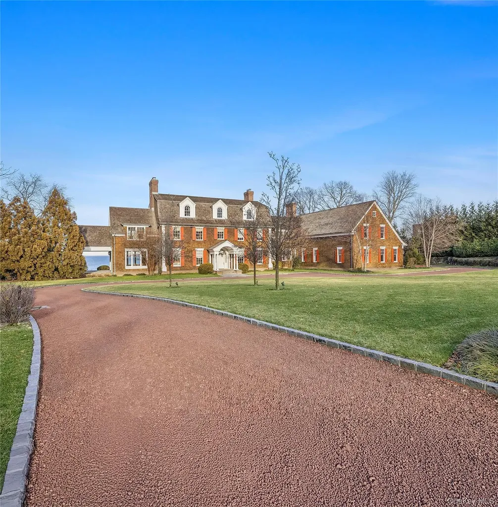 30 Forest Drive Sands Point NY 11050