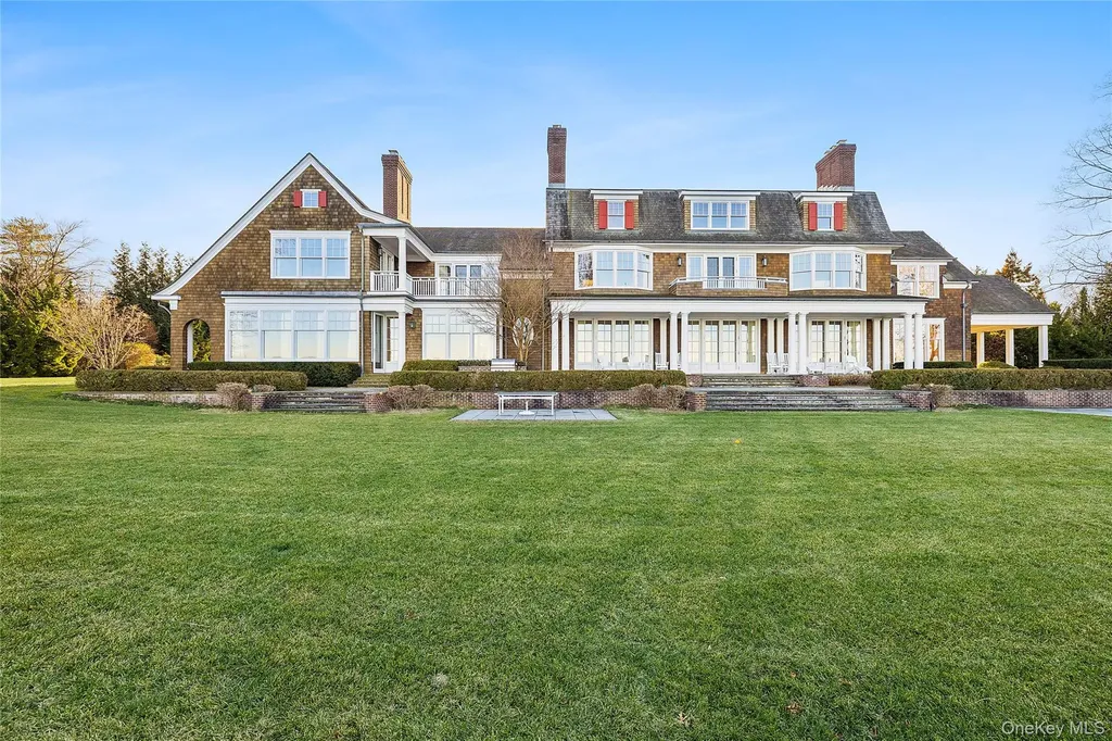 30 Forest Drive Sands Point NY 11050