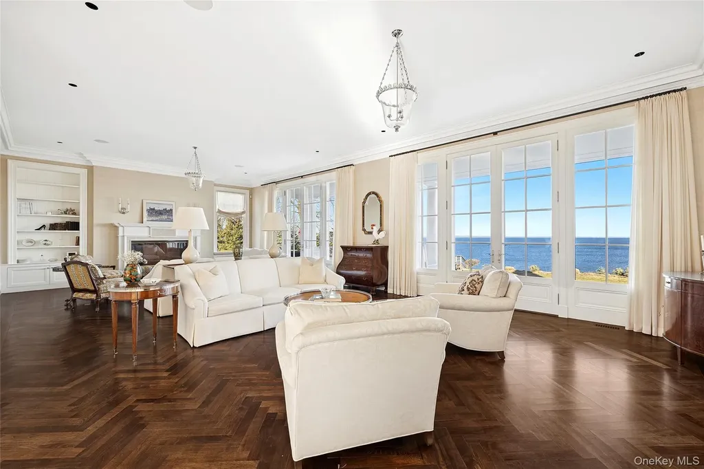 30 Forest Drive Sands Point NY 11050