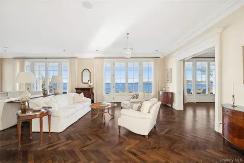 30 Forest Drive Sands Point NY 11050
