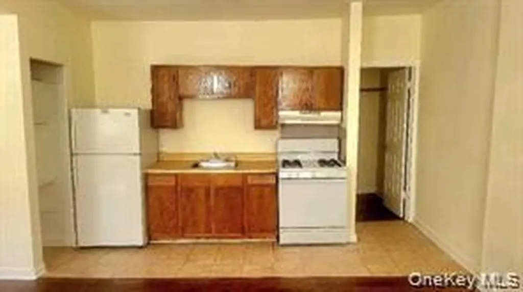 458-460 Main Street Poughkeepsie NY 12601