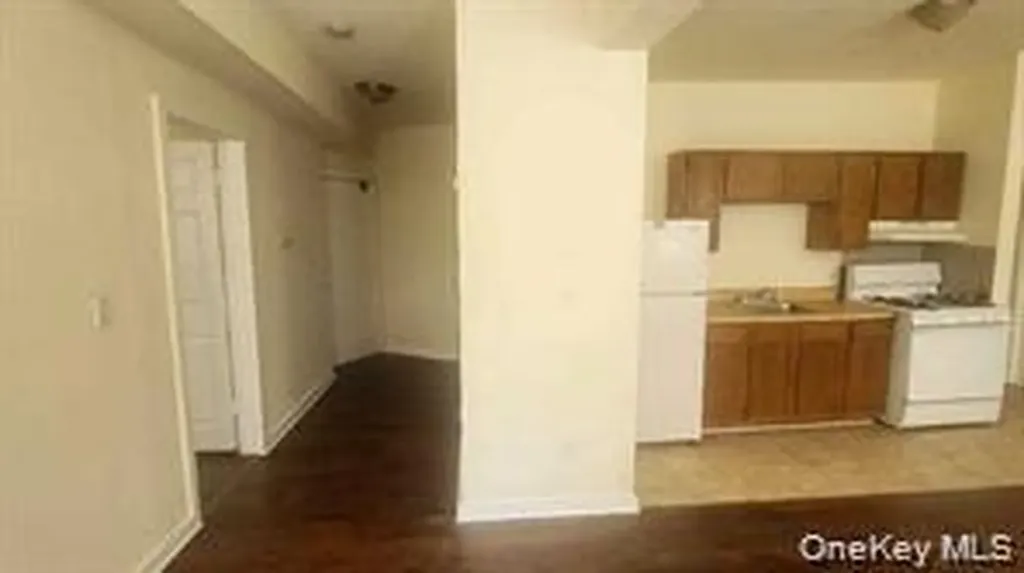 458-460 Main Street Poughkeepsie NY 12601