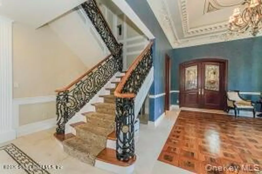 50 Wakefield Staten Island NY 10312