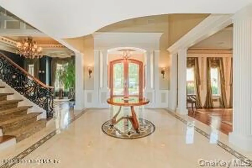 50 Wakefield Staten Island NY 10312