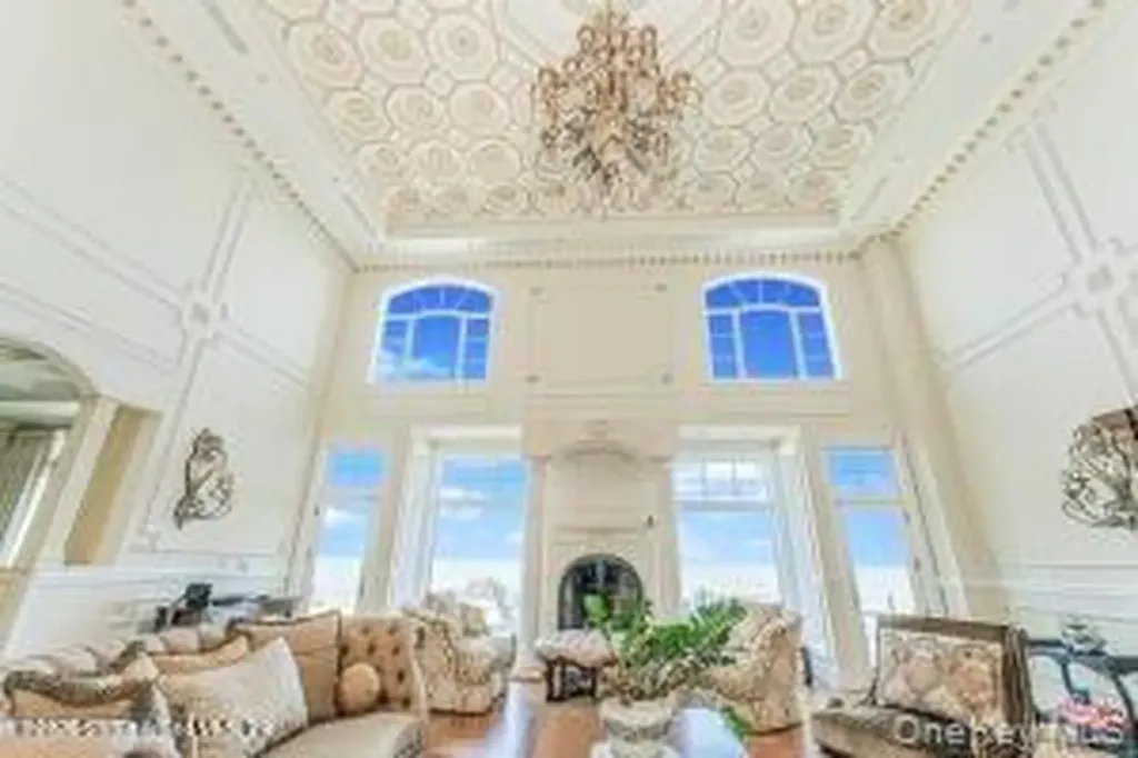 50 Wakefield Staten Island NY 10312