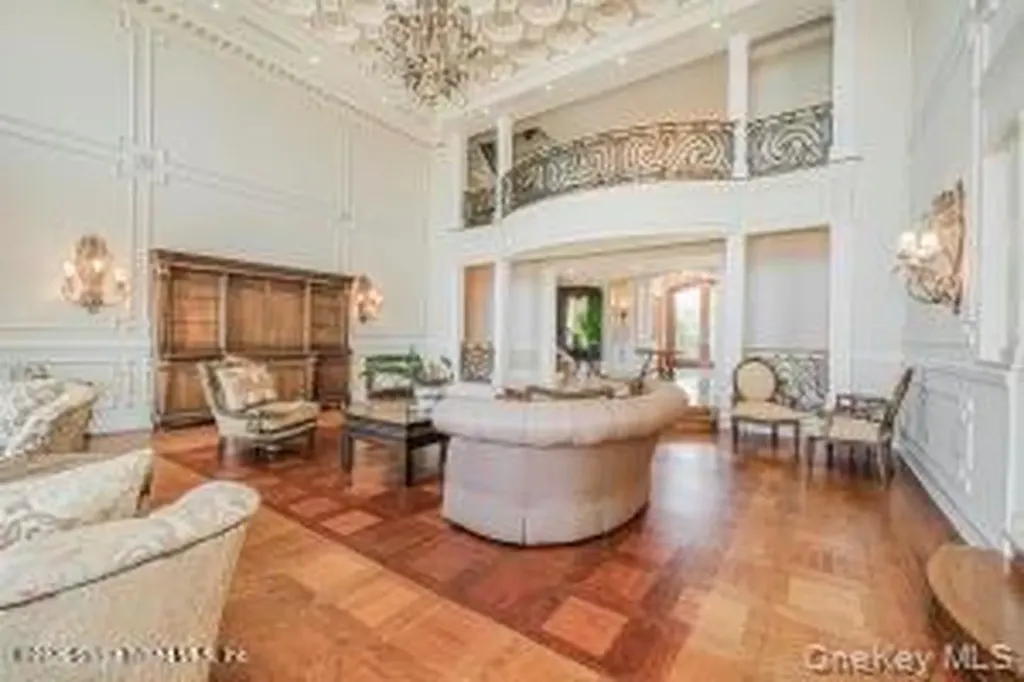 50 Wakefield Staten Island NY 10312