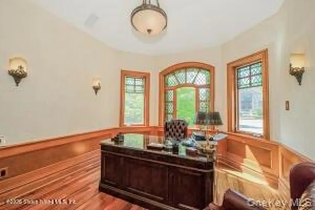 50 Wakefield Staten Island NY 10312