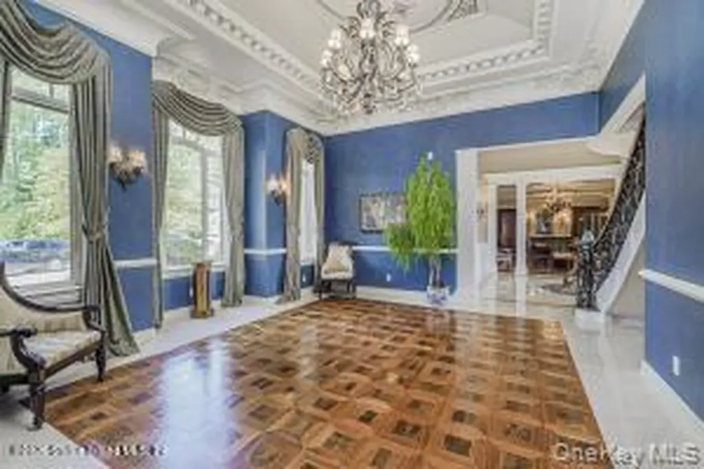 50 Wakefield Staten Island NY 10312