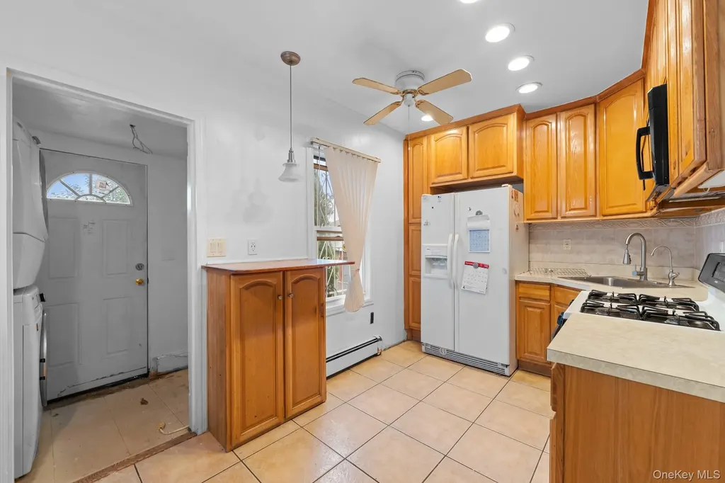 4326 Boyd Avenue Bronx NY 10466