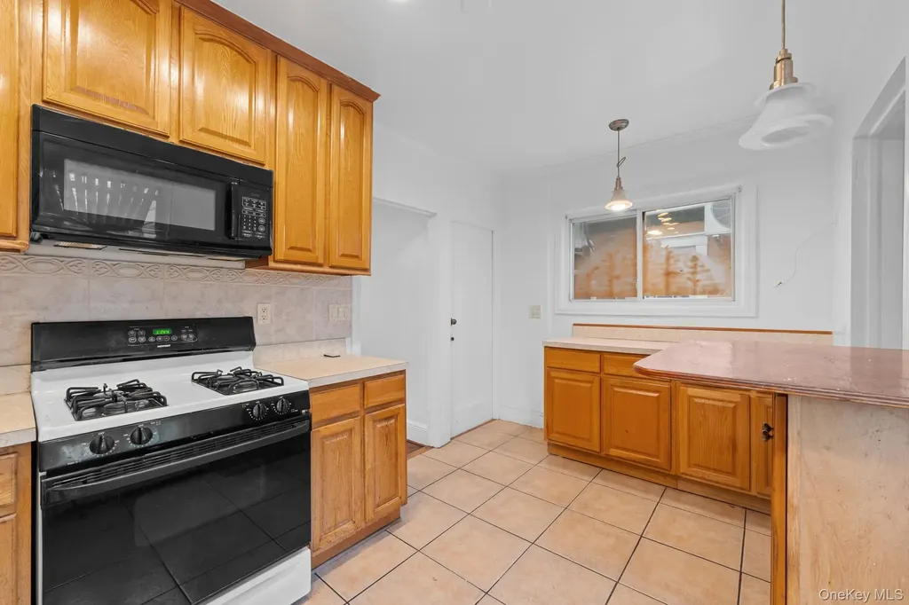 4326 Boyd Avenue Bronx NY 10466