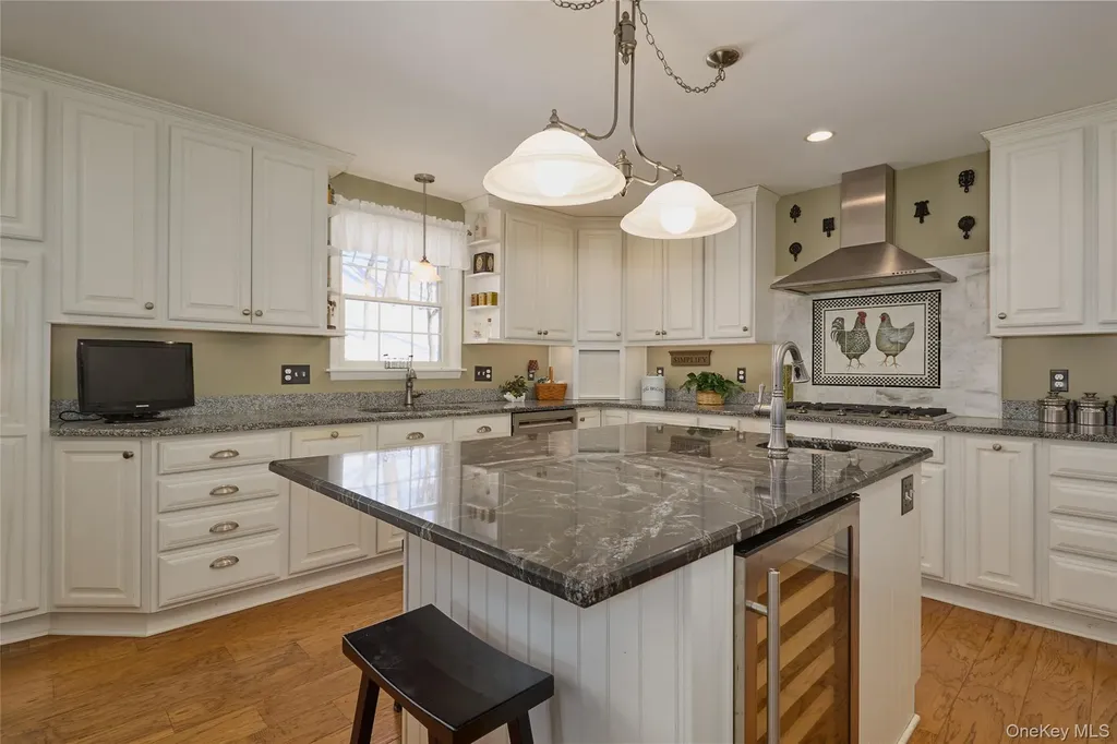 9 Rosalind Road Poughkeepsie NY 12601